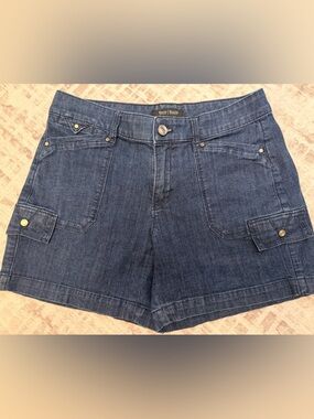 White House Black Market Denim Shorts Size 4 Cargo Pocket Dark Wash